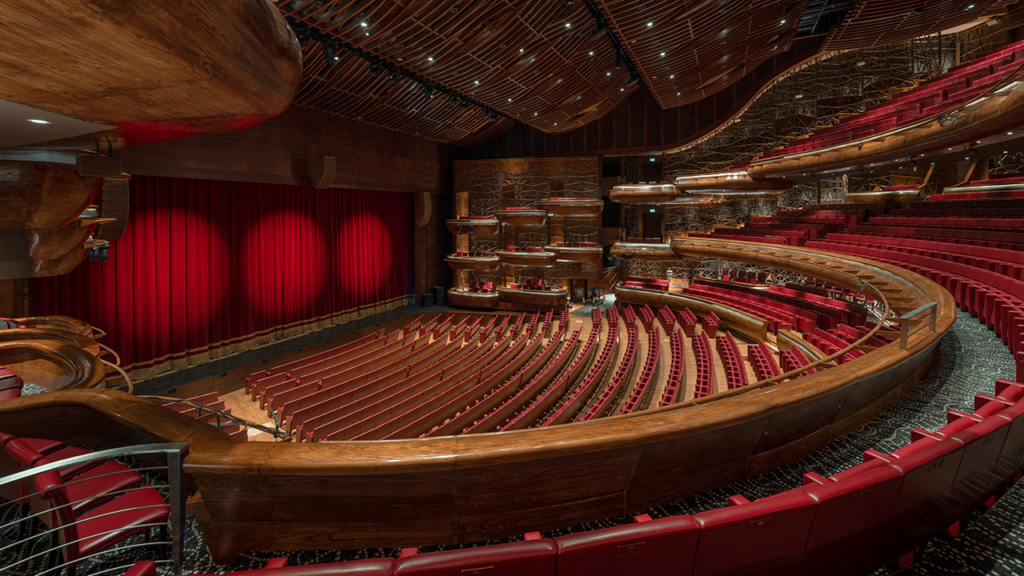 Intérieur de l'Opéra de Dubaï dans le quartier de Downtown Dubai